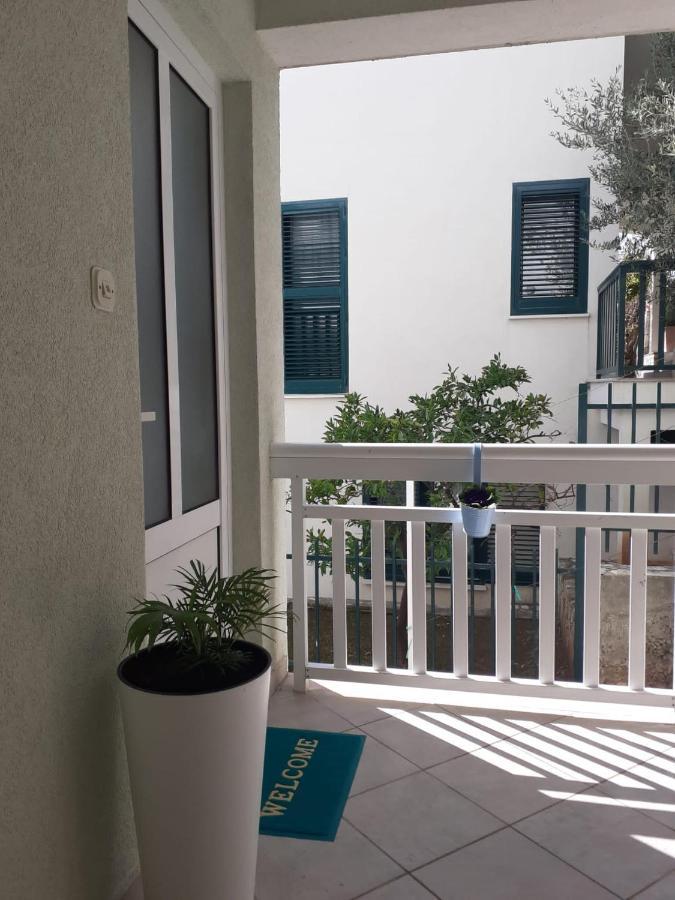 Apartmani Lezenic Dada 네움 외부 사진